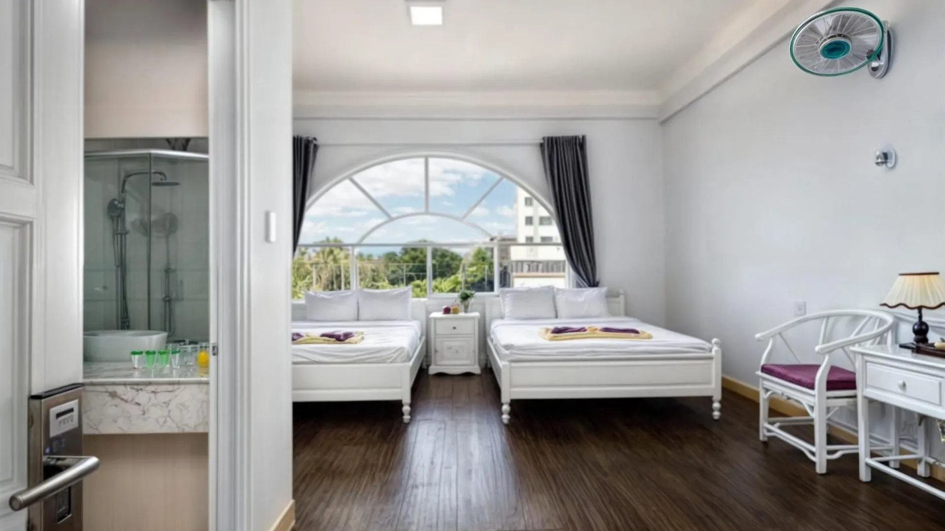 Cct Luxury Hotel Nha Trang